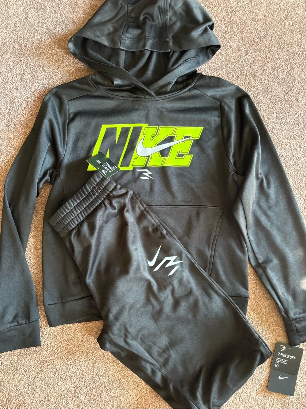 Nike Kids Boys athletic sports track hoodie jogger pants set size 10 NWT
